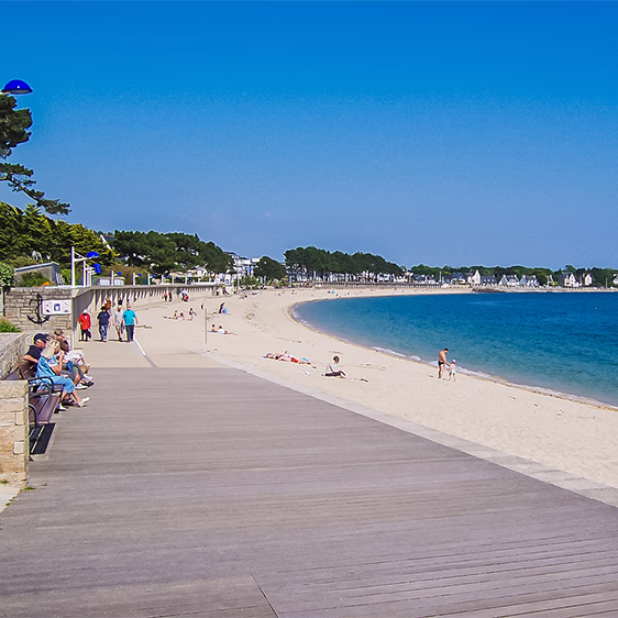 campsite close to the beach in finistere